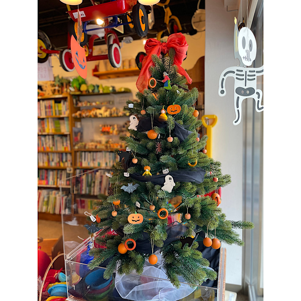 ���ڂ���̗d���i���ɑ����j�z���C�g�F�n���E�B���c���[�ɏ��邱�Ƃ�