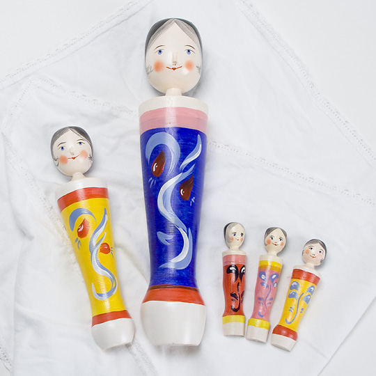 Fatschen�l�`10cm�R�̃Z�b�g�F�E�̐l�`�R�̂ł��B