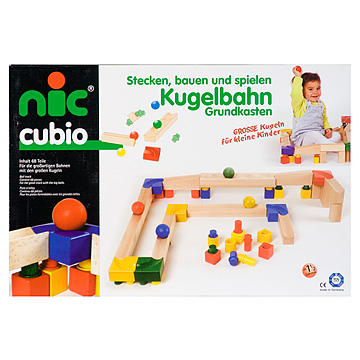 CUBIO �ʂ̓��@��{�Z�b�g�F�p�b�P�[�W