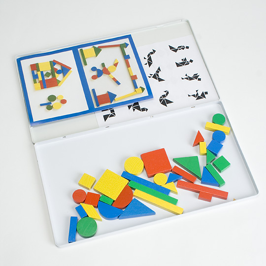 �������}�O�l�b�g�Z�b�g�F7��ނ̃p�^�[���ƃ^���O�������y���߂�